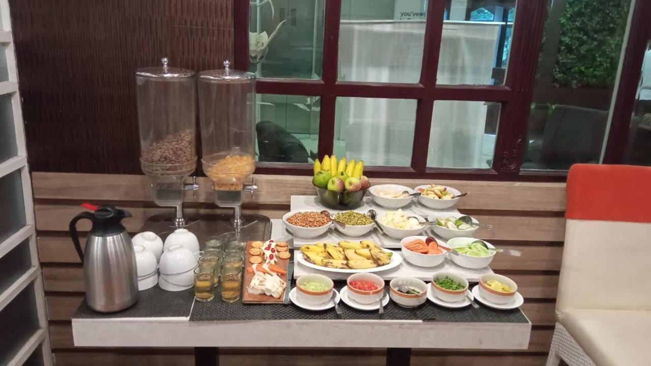 Hotel Mahadev Palace Deoghar Kültér fotó