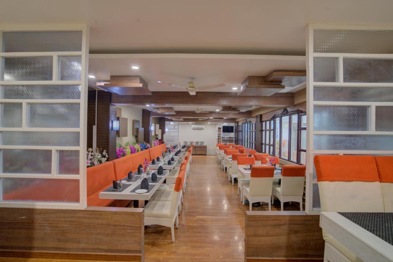 Hotel Mahadev Palace Deoghar Kültér fotó