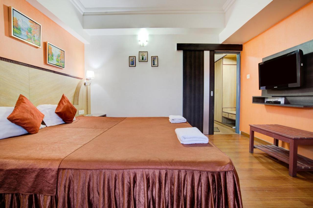 Hotel Mahadev Palace Deoghar Kültér fotó